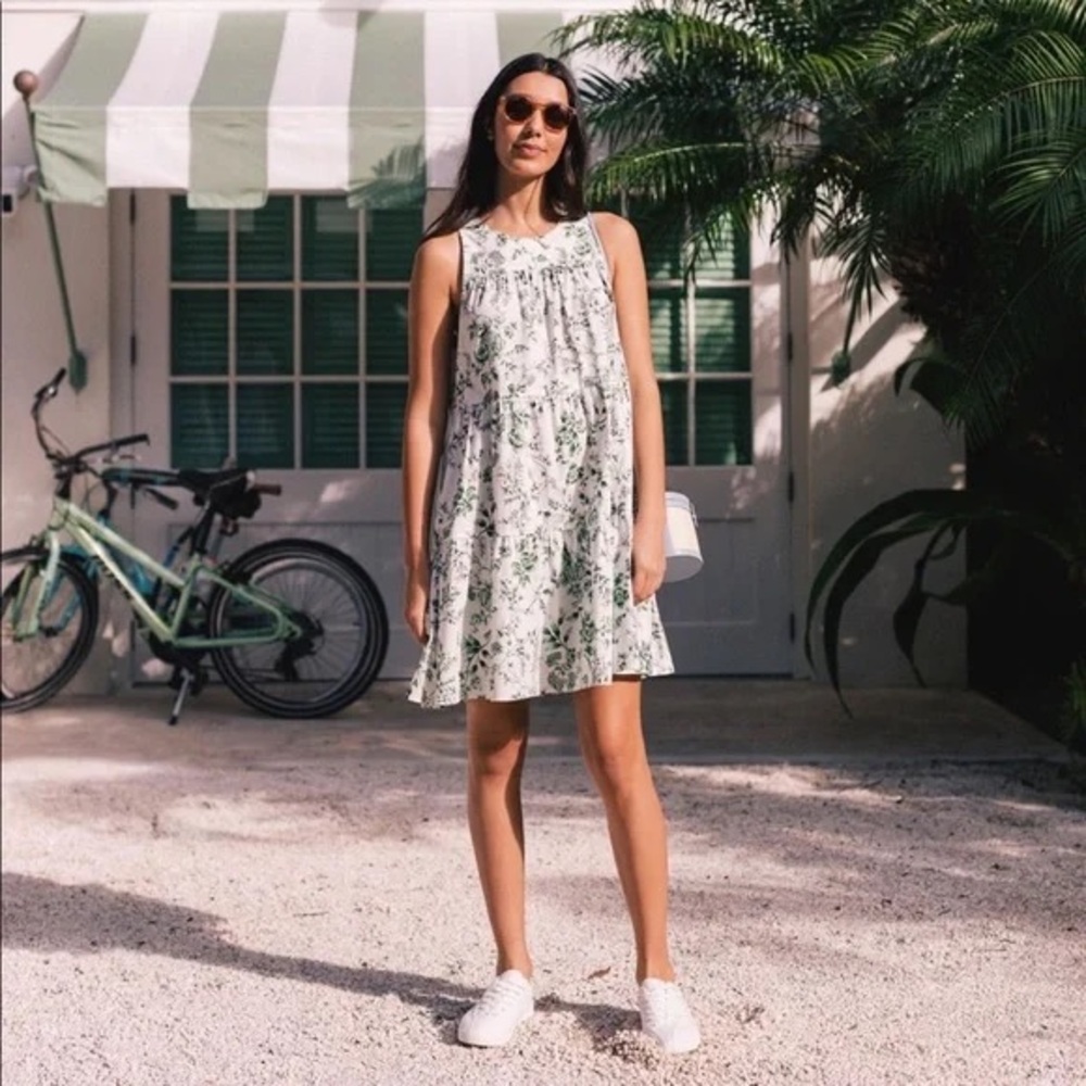 Gal Meet Glam Lisa Floral White & Green Mini Dress